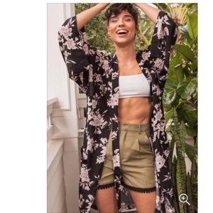 Spiritual Gangster Floral tie front kimono